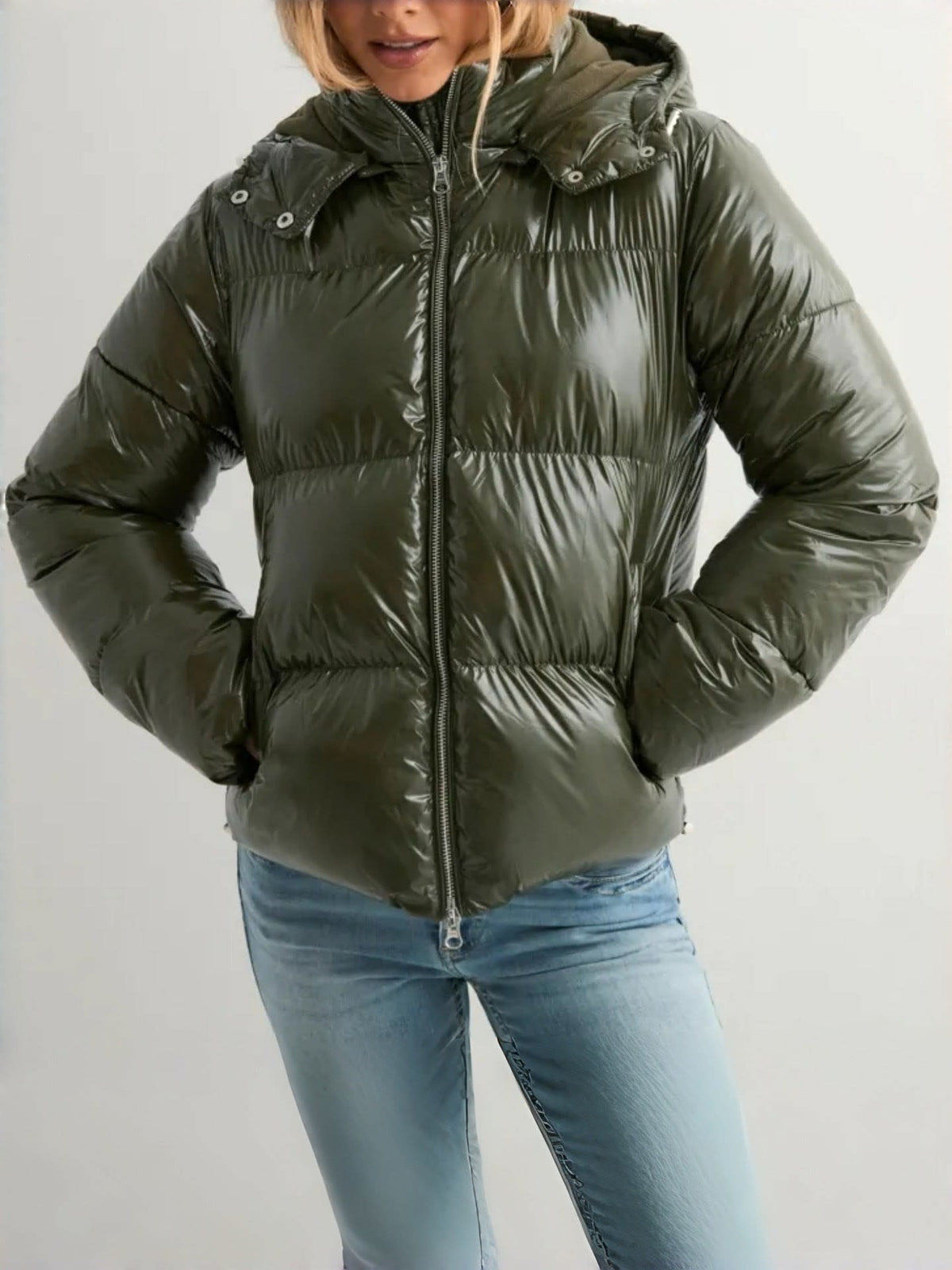 Crystal Glossy Hooded Puffer Jacket_7