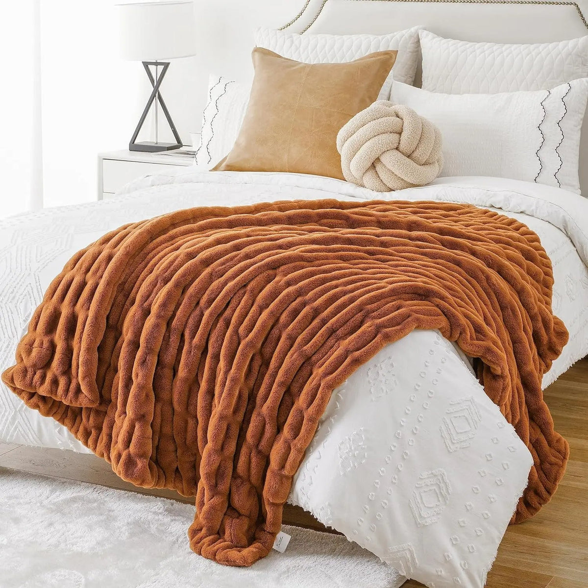 Heritage Plush Quilted Blanket
