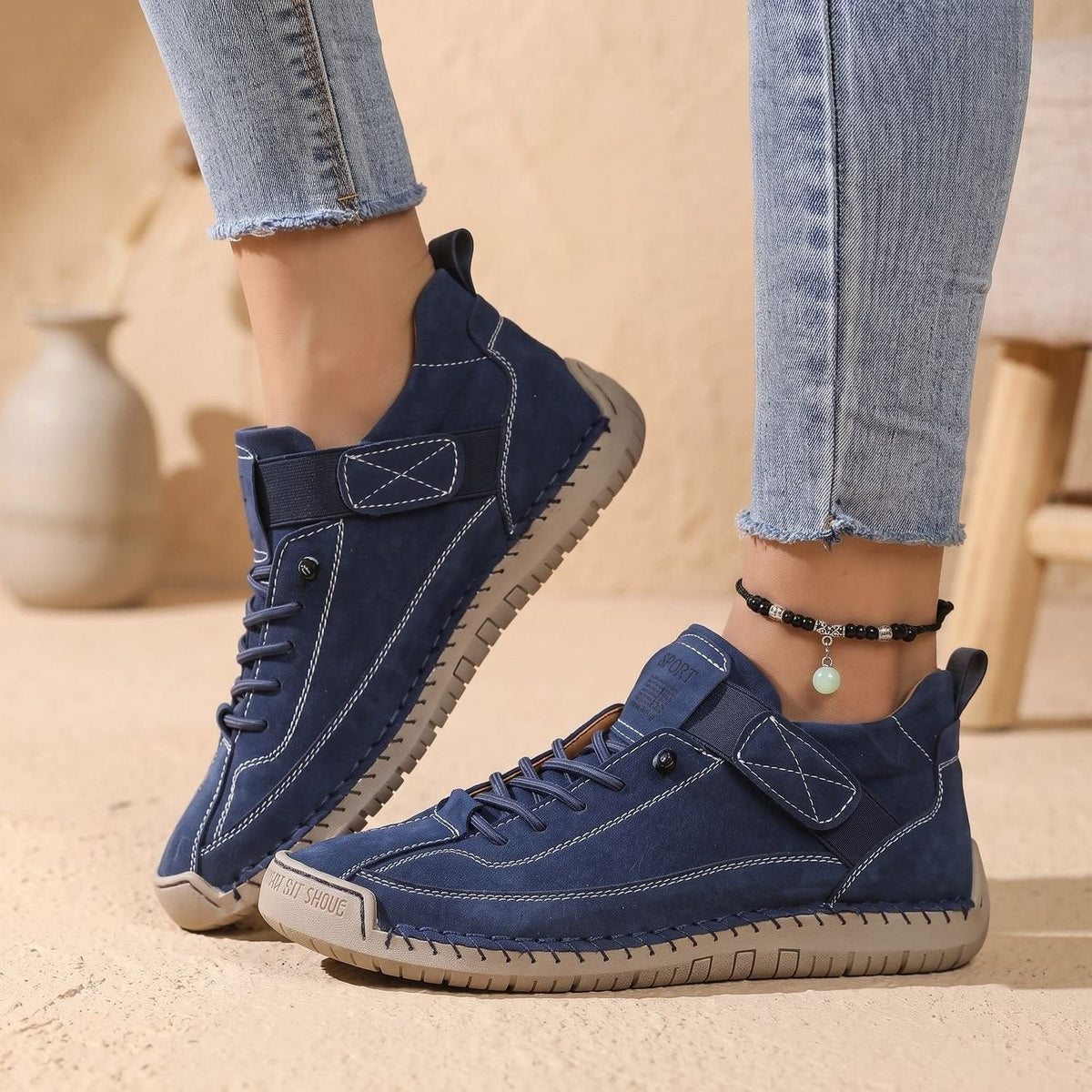 Kelly Wide Toe Box Lightweight Orthopedic Sneakers_9