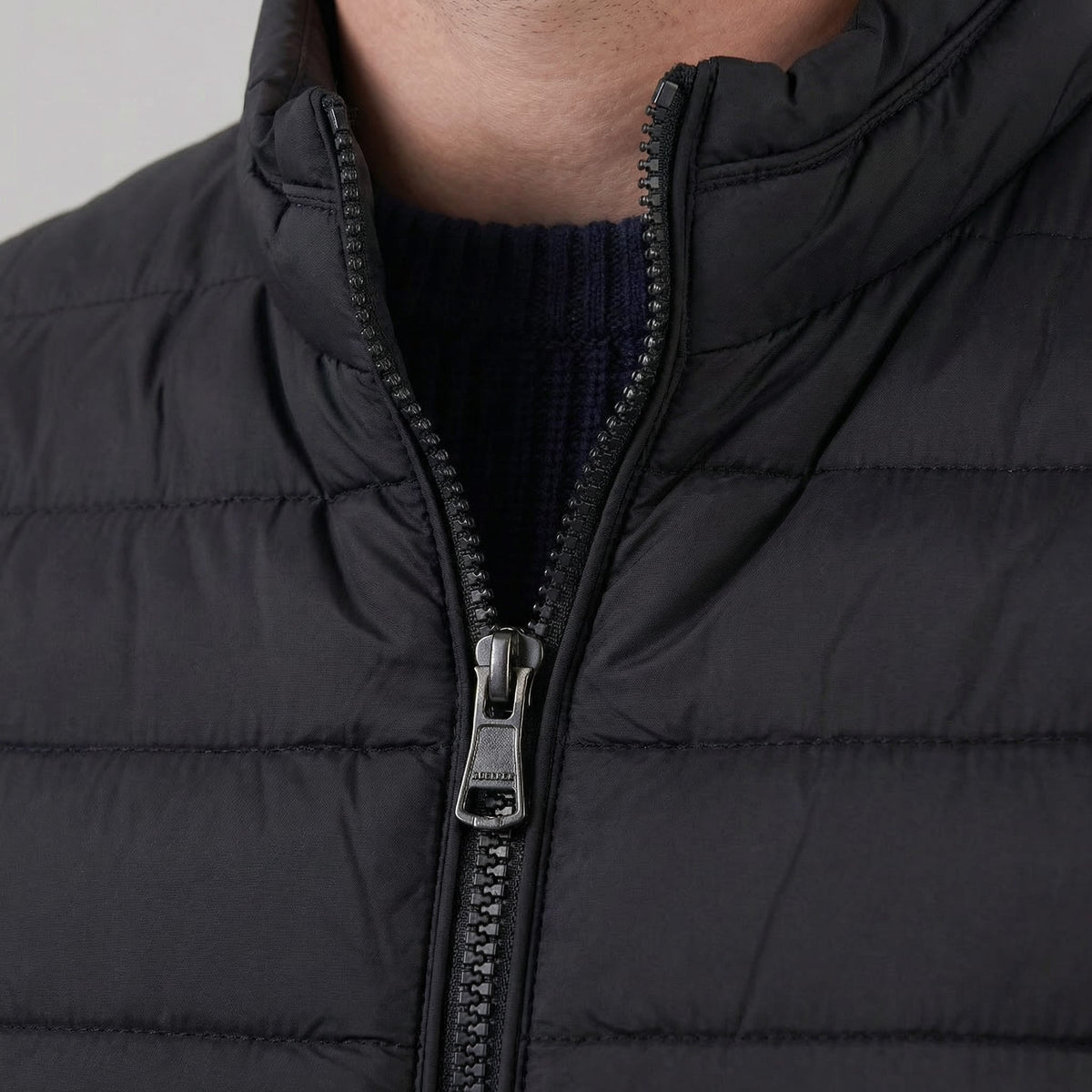 Rylan Lightweight Quilted Vest_19