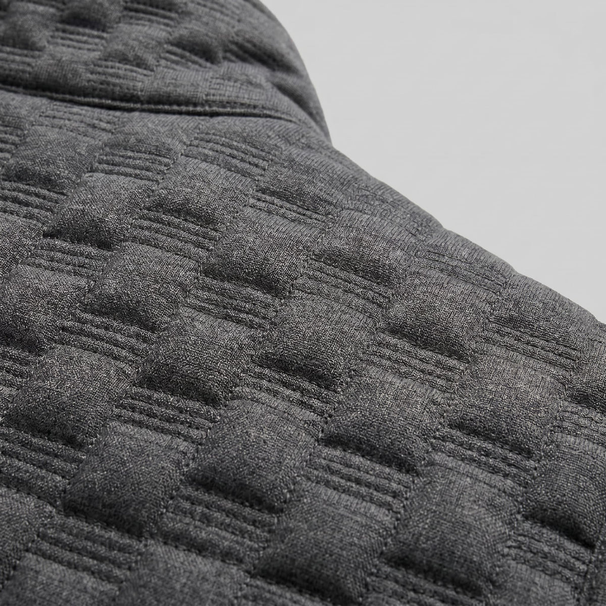 Callum Textured Knit Zip Vest_4