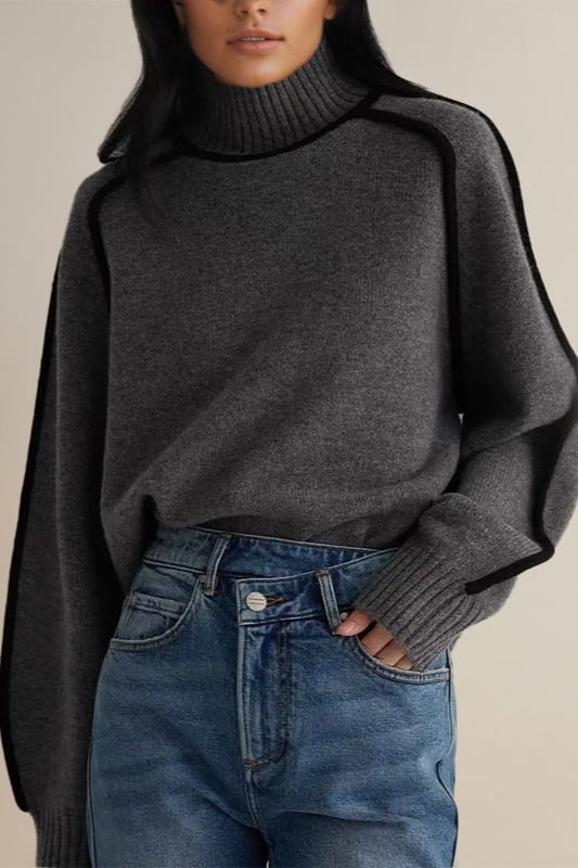 Tenley Contrast Piped Turtleneck Sweater_4