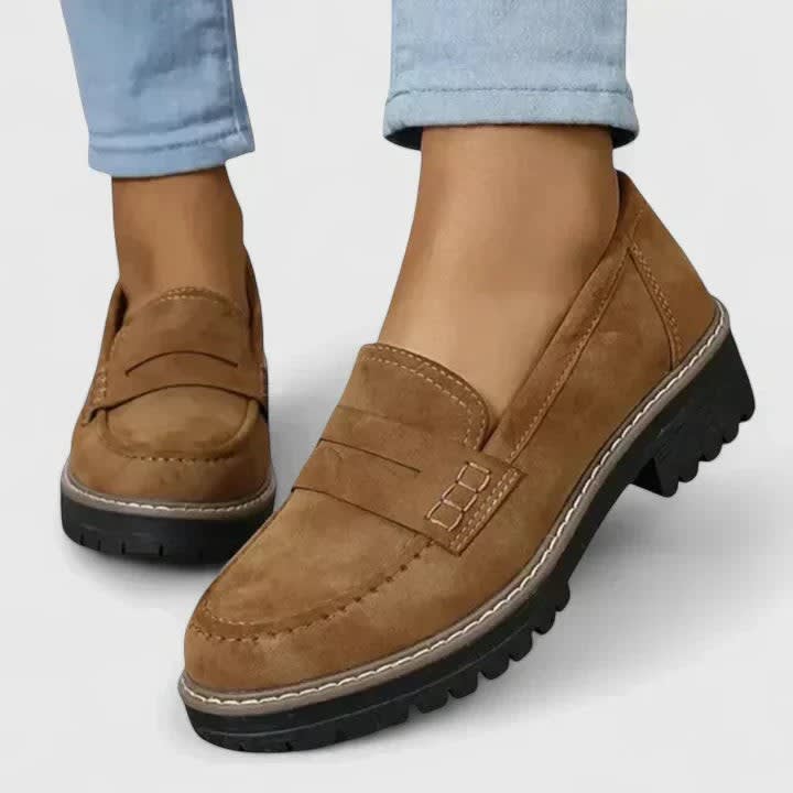 Paula Cushioned Lug Sole Orthopedic Loafers_4