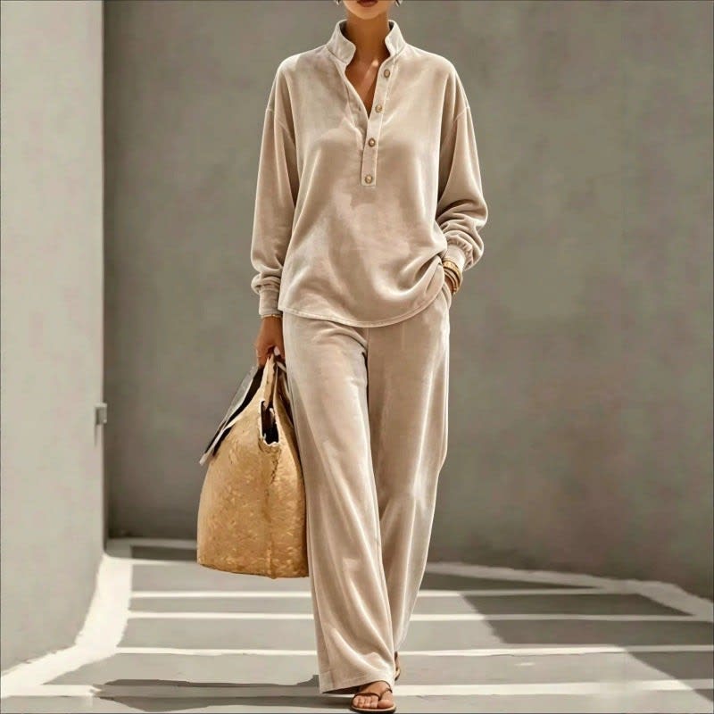 Ida Velour Lounge Set with Wide Leg Pants_3