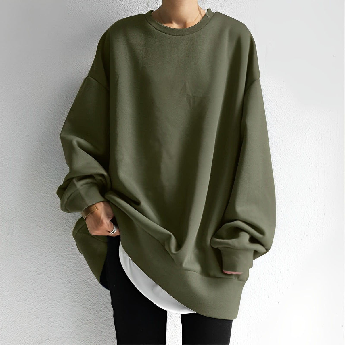 Olesya Oversized Crew Neck Sweatshirt_4
