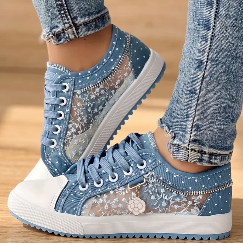 Layla Wide Toe Box Lace Orthopedic Sneakers_1