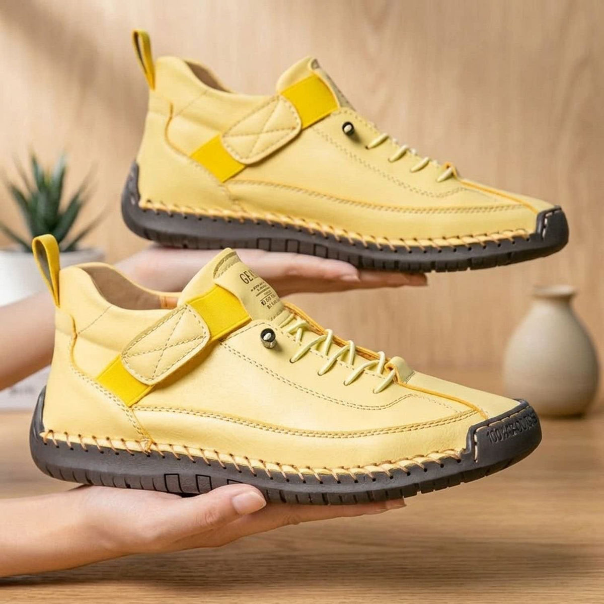 Kelly Wide Toe Box Lightweight Orthopedic Sneakers_11