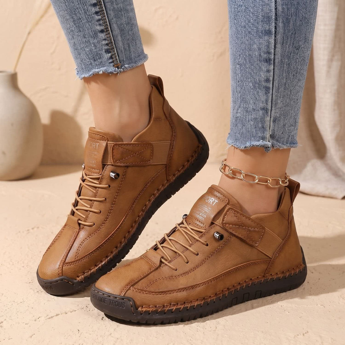 Kelly Wide Toe Box Lightweight Orthopedic Sneakers_6