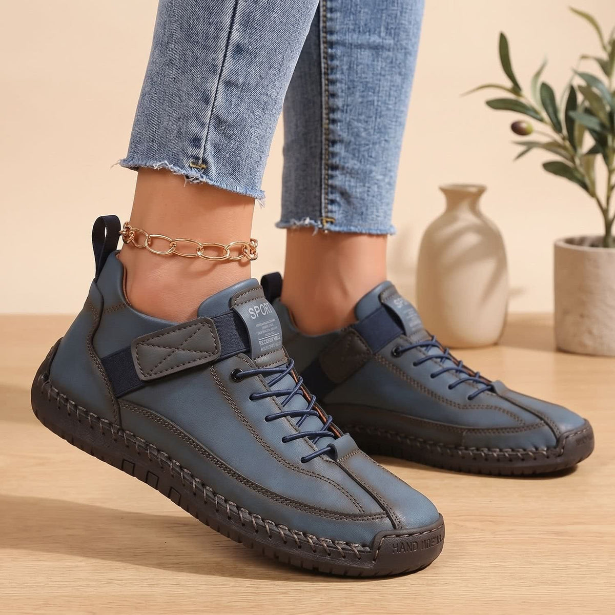 Kelly Wide Toe Box Lightweight Orthopedic Sneakers_7