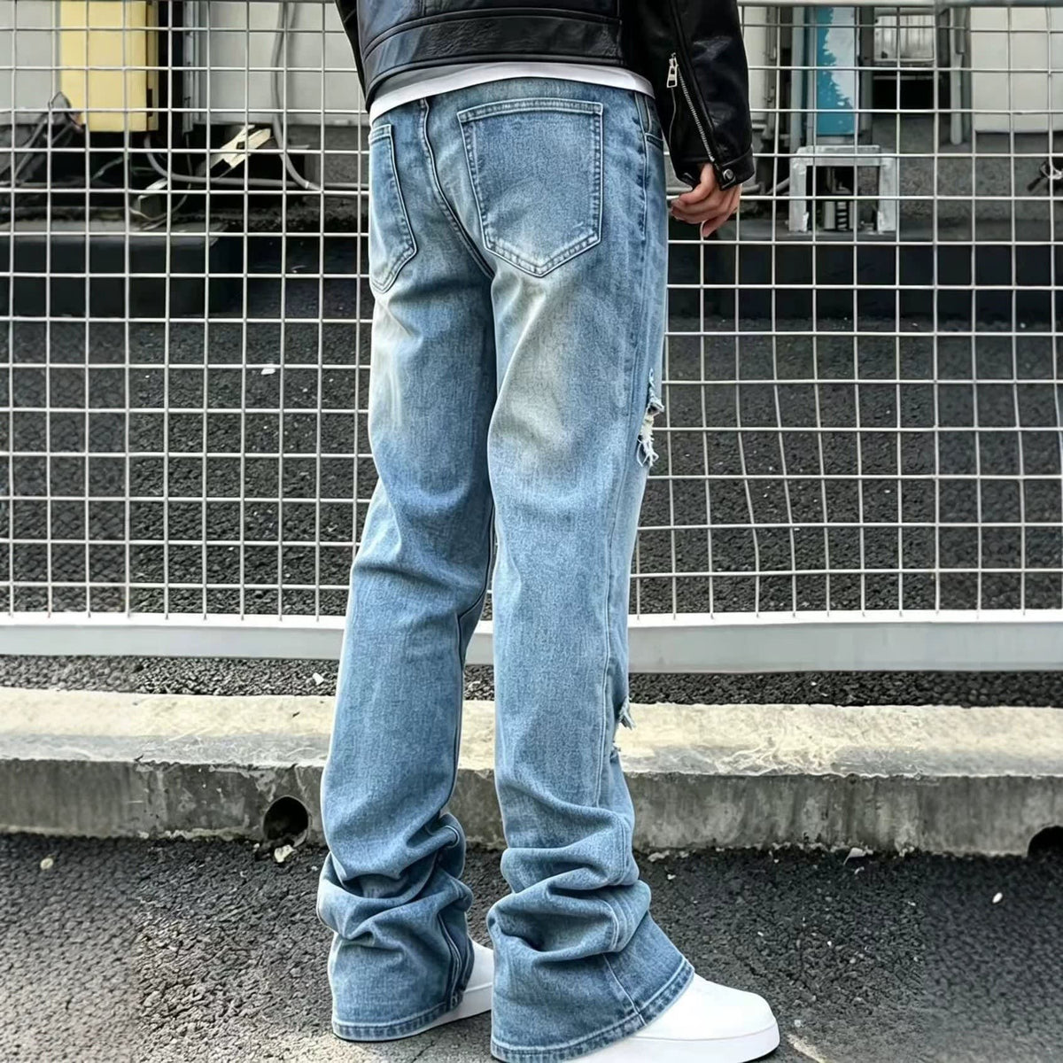 Tobias Ripped Zip Hem Flared Jeans_4