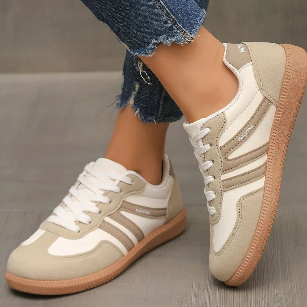 Carly Wide Toe Box Cushioned Orthopedic Sneakers_15