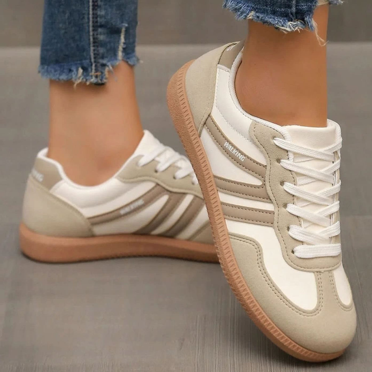 Carly Wide Toe Box Cushioned Orthopedic Sneakers_16