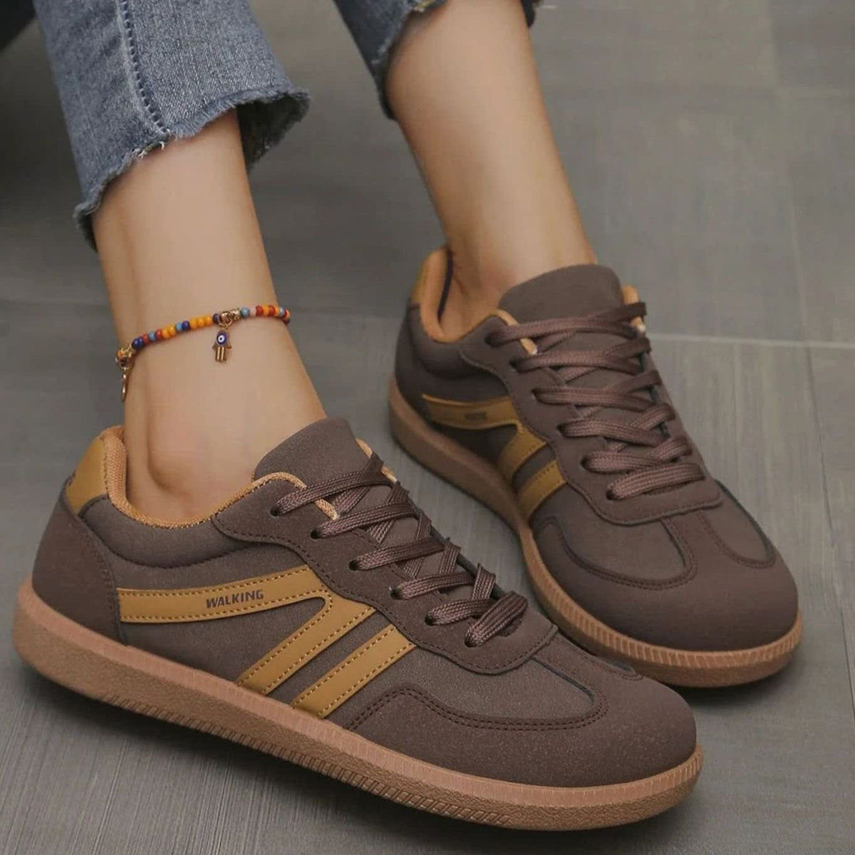 Carly Wide Toe Box Cushioned Orthopedic Sneakers_5