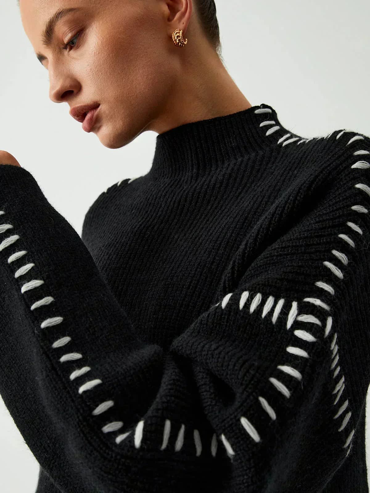 Julissa Oversized Whipstitch Mock Neck Sweater_5